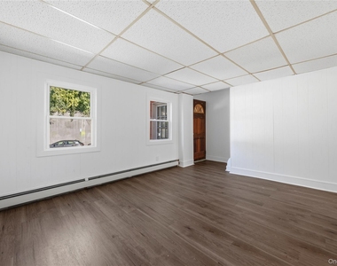 135 N Highland Avenue - Photo Thumbnail 4