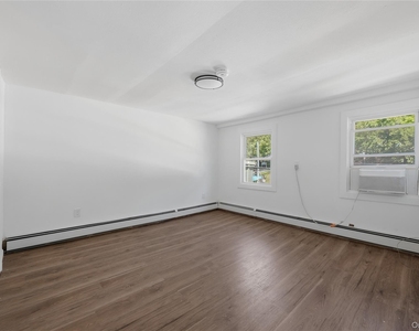 135 N Highland Avenue - Photo Thumbnail 8