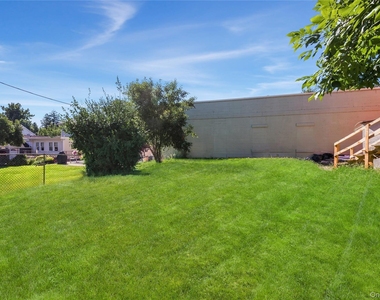 135 N Highland Avenue - Photo Thumbnail 16