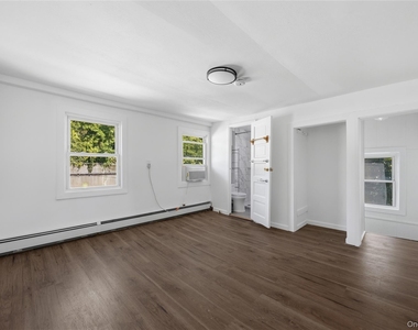 135 N Highland Avenue - Photo Thumbnail 6