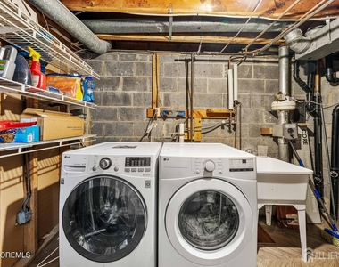 1 Quincy Circle - Photo Thumbnail 36