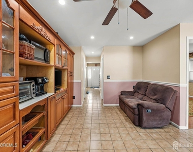 1 Quincy Circle - Photo Thumbnail 35