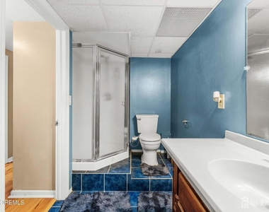 1 Quincy Circle - Photo Thumbnail 33