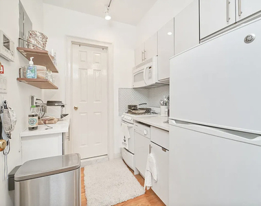 172 Mulberry Street - Photo Thumbnail 3