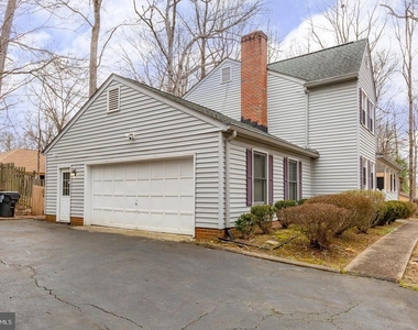 1130 Columbus Drive - Photo Thumbnail 24