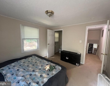 6024 Loriella Park Drive - Photo Thumbnail 14