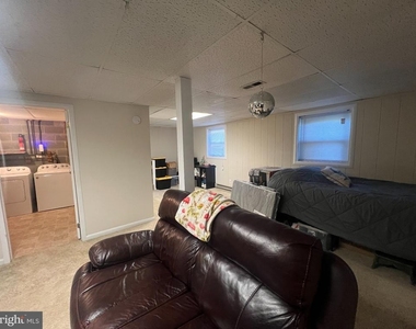 6024 Loriella Park Drive - Photo Thumbnail 7