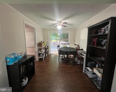6024 Loriella Park Drive - Photo Thumbnail 2