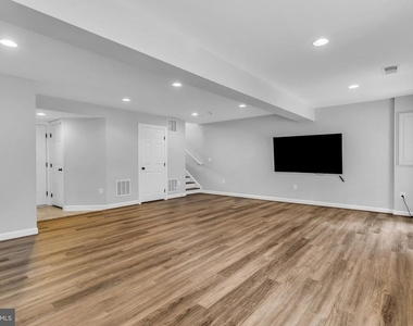 25241 Beach Place - Photo Thumbnail 32