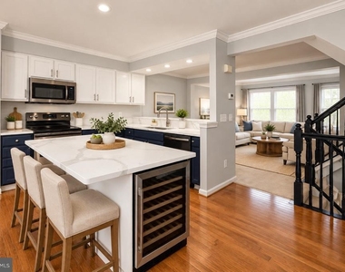 106 Cagney Terrace Se - Photo Thumbnail 4