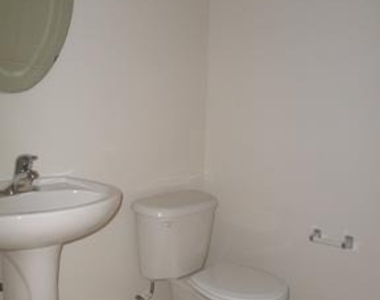 4712 Hanrahan Place - Photo Thumbnail 13