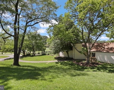 2802 Hyson Lane - Photo Thumbnail 34