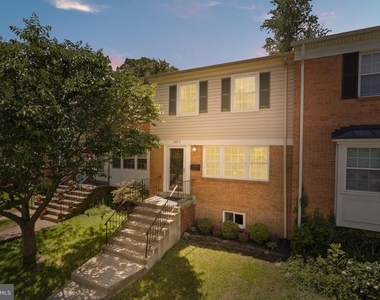 2802 Hyson Lane - Photo Thumbnail 36