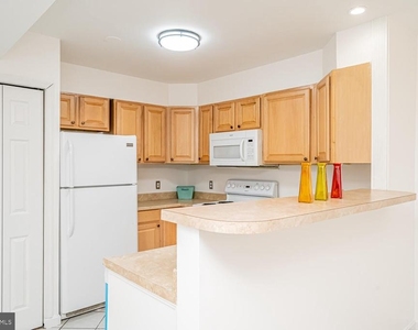 3535 Memorial Street - Photo Thumbnail 38