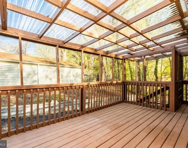 3535 Memorial Street - Photo Thumbnail 15