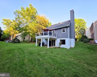 9910 Kingsbridge Drive - Photo Thumbnail 31