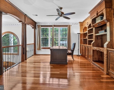 5124 Kenwood Drive - Photo Thumbnail 20