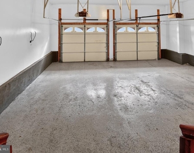 5124 Kenwood Drive - Photo Thumbnail 36