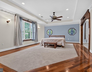 5124 Kenwood Drive - Photo Thumbnail 24