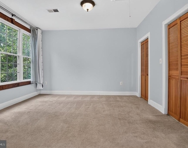 5124 Kenwood Drive - Photo Thumbnail 26