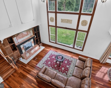 5124 Kenwood Drive - Photo Thumbnail 23