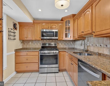 4514 Arendale Square - Photo Thumbnail 7