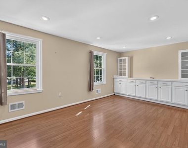 4514 Arendale Square - Photo Thumbnail 14