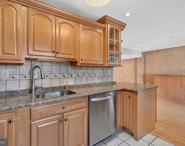 4514 Arendale Square - Photo Thumbnail 8