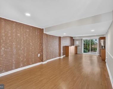 4514 Arendale Square - Photo Thumbnail 3
