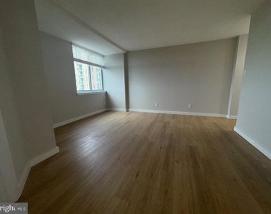 501 Slaters Lane - Photo Thumbnail 47