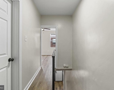 1931 S Bonsall Street - Photo Thumbnail 9