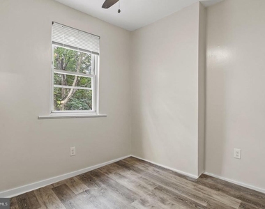1931 S Bonsall Street - Photo Thumbnail 10