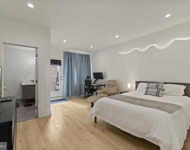 119 Greenwich Street - Photo Thumbnail 9