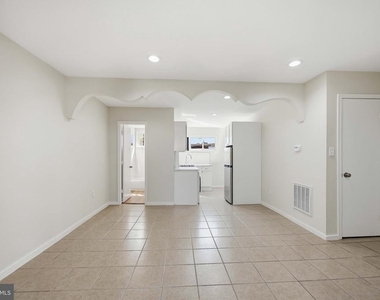 740 Christian Street - Photo Thumbnail 3