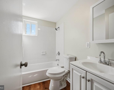 740 Christian Street - Photo Thumbnail 11