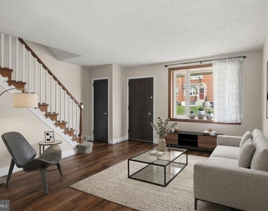 8119 Terry Street - Photo Thumbnail 1