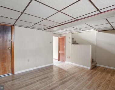 8119 Terry Street - Photo Thumbnail 15
