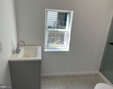 4204 Salem Street - Photo Thumbnail 5