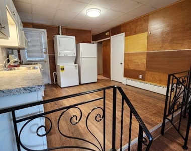 1154 S 11th Street S - Photo Thumbnail 7
