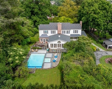1011 Washington Lane - Photo Thumbnail 71