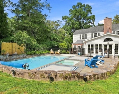 1011 Washington Lane - Photo Thumbnail 53