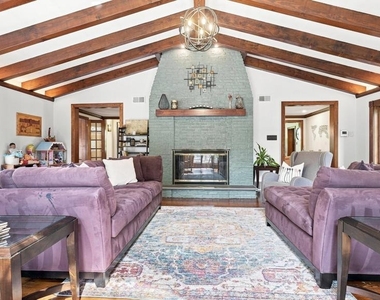1011 Washington Lane - Photo Thumbnail 15