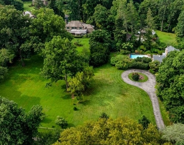 1011 Washington Lane - Photo Thumbnail 64