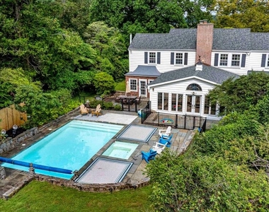 1011 Washington Lane - Photo Thumbnail 72
