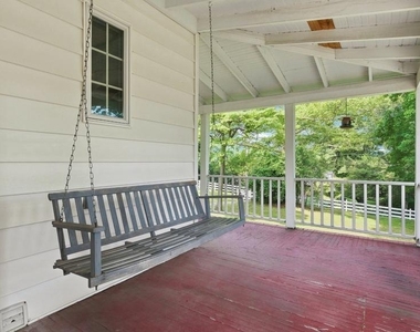 1011 Washington Lane - Photo Thumbnail 41