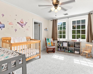 1011 Washington Lane - Photo Thumbnail 23