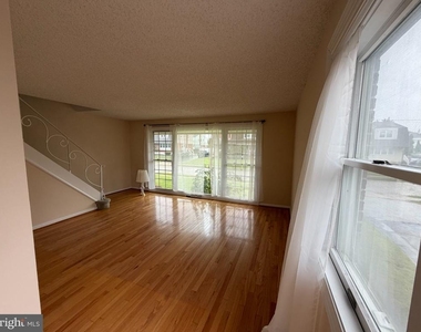 1420 Greenway Road - Photo Thumbnail 1