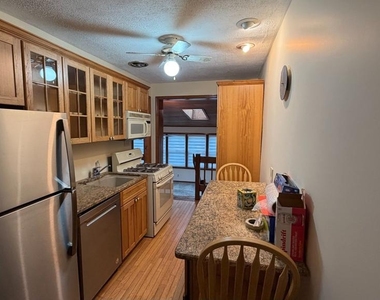 1420 Greenway Road - Photo Thumbnail 6