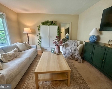 1204 N Glen Drive - Photo Thumbnail 10
