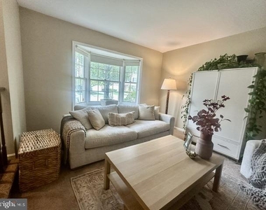 1204 N Glen Drive - Photo Thumbnail 15